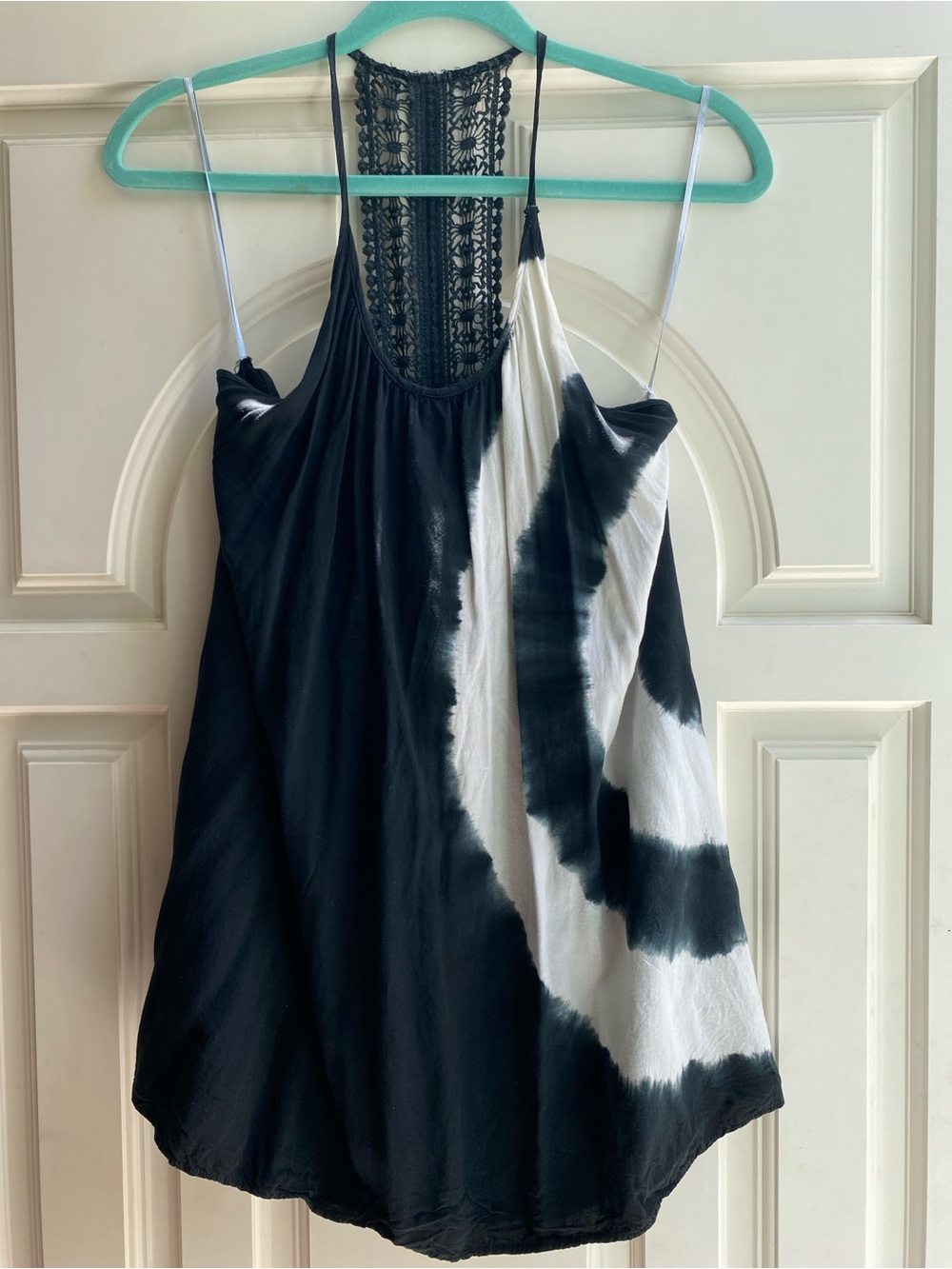 House of Three by LF Lace-Back Black & White Tie-Dye Racerback dress